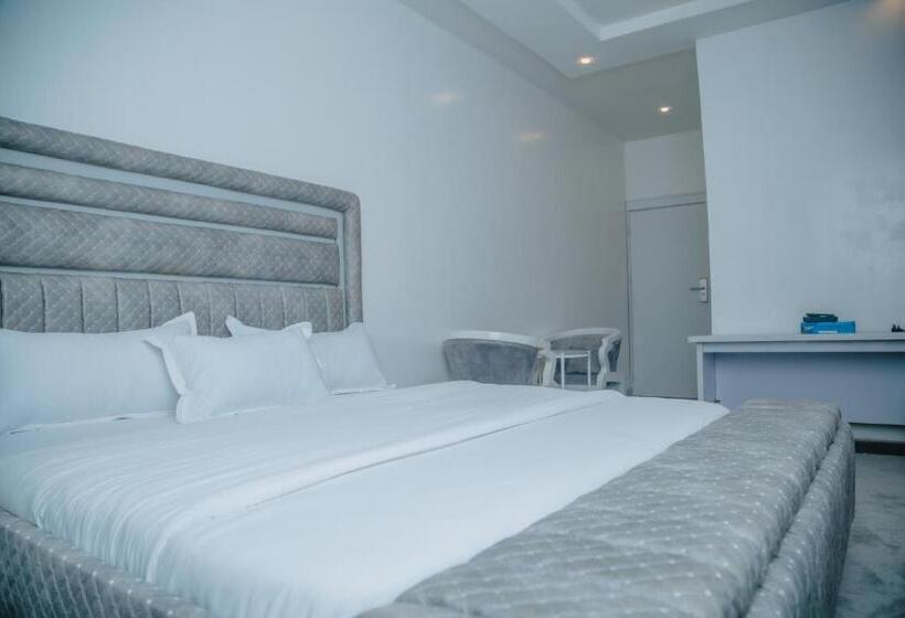 سوییت اجرایی, Sakasa Hotel And Suites