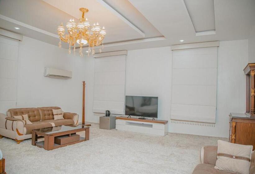 سوییت, Sakasa Hotel And Suites