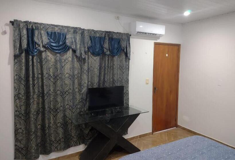 اتاق لوکس, Lvl Hospedaje Ejecutivo