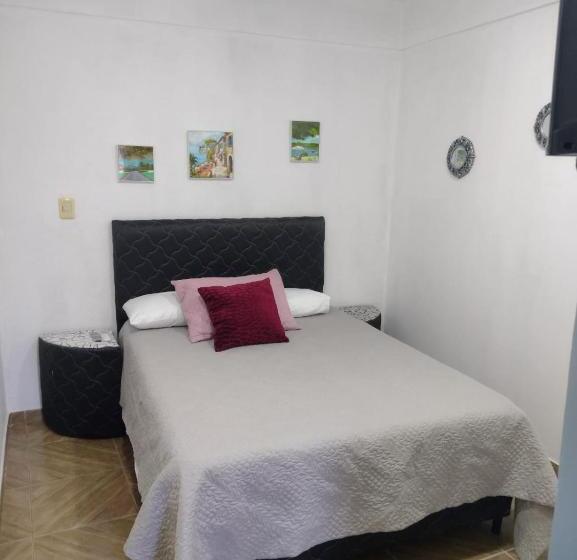 اتاق لوکس, Lvl Hospedaje Ejecutivo
