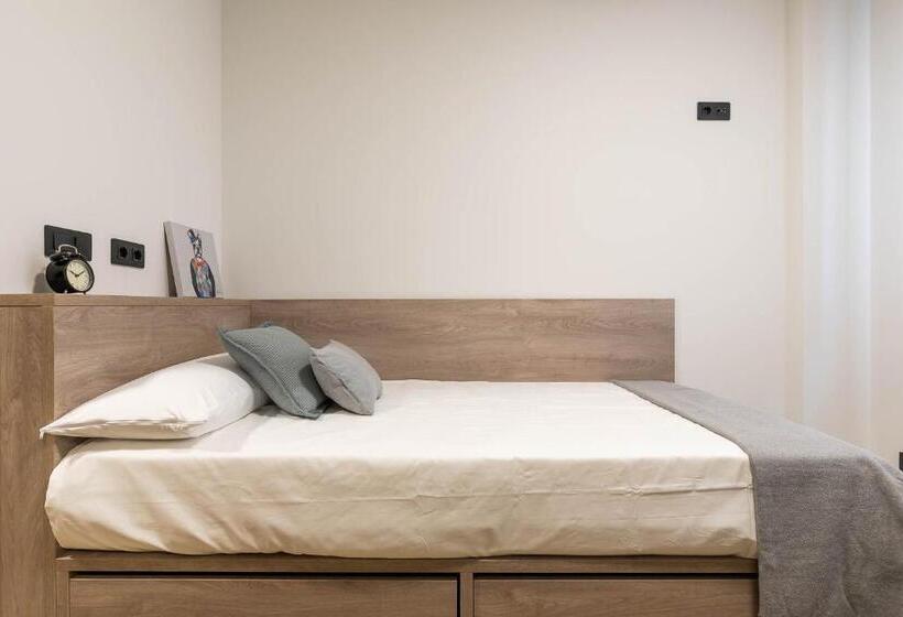 اتاق استاندارد یک نفره, Micampus Getafe Flats