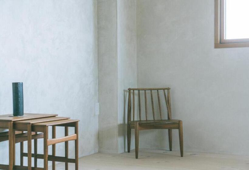 سوییت, Haluta Hotelli Still
