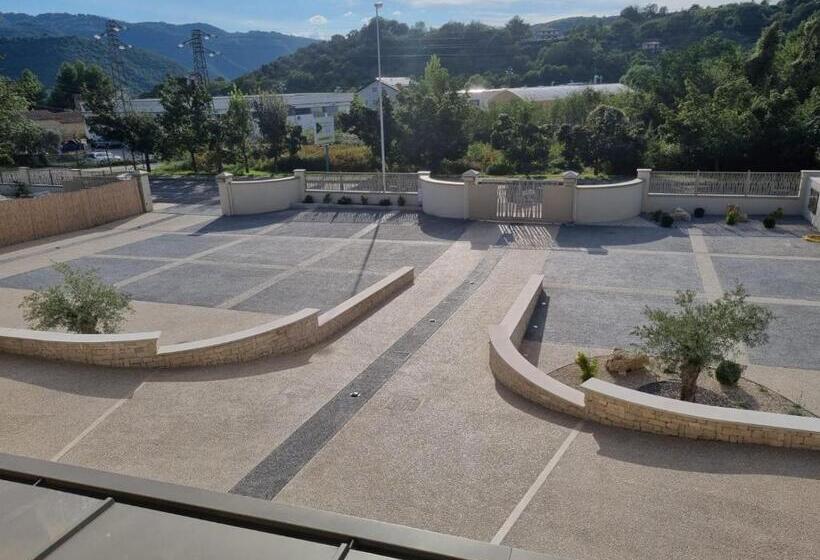 اتاق استاندارد با چشم‌انداز کوهستان, Vespasiano Resort & Spa
