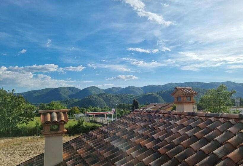 اتاق استاندارد با چشم‌انداز کوهستان, Vespasiano Resort & Spa
