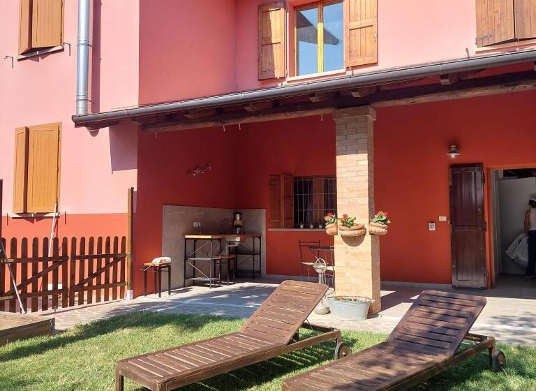اتاق استاندارد با تخت بزرگ برای معلولان, Il Conte Di Montechiaro Rural B&b