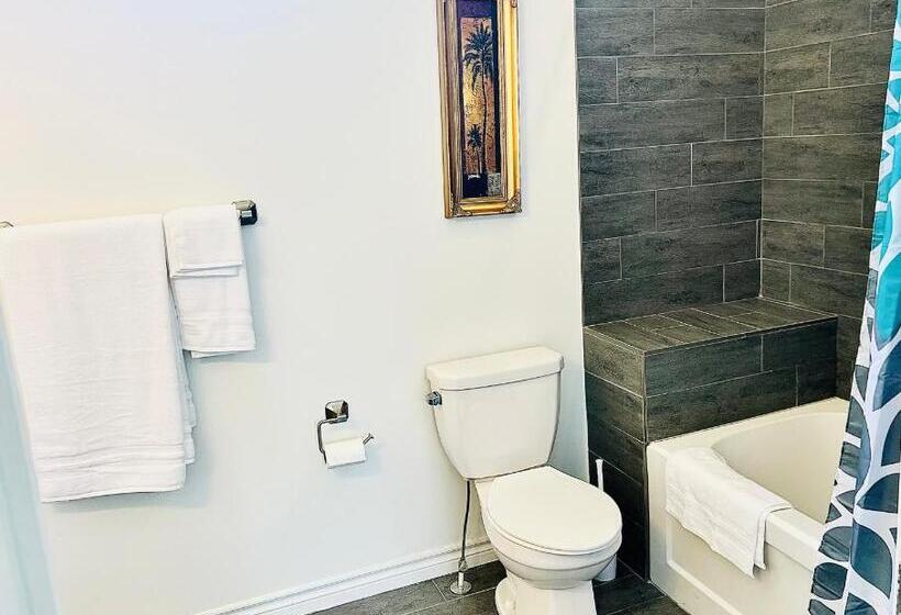 سوییت لوکس, Lavida Luxury Room #1 In London