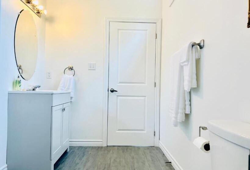 سوییت لوکس, Lavida Luxury Room #1 In London