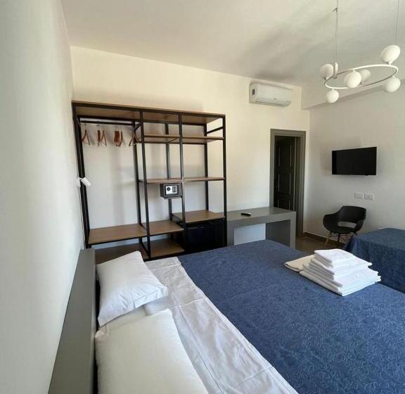 اتاق استاندارد یک نفره, Policaretto Rooms