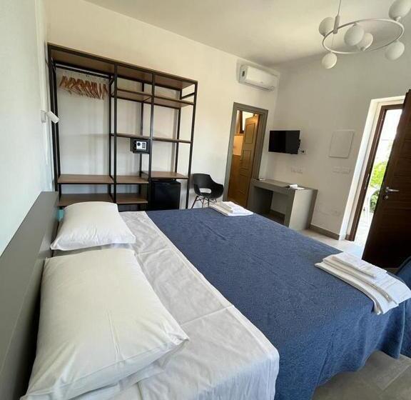 اتاق سوپریور خانوادگی, Policaretto Rooms