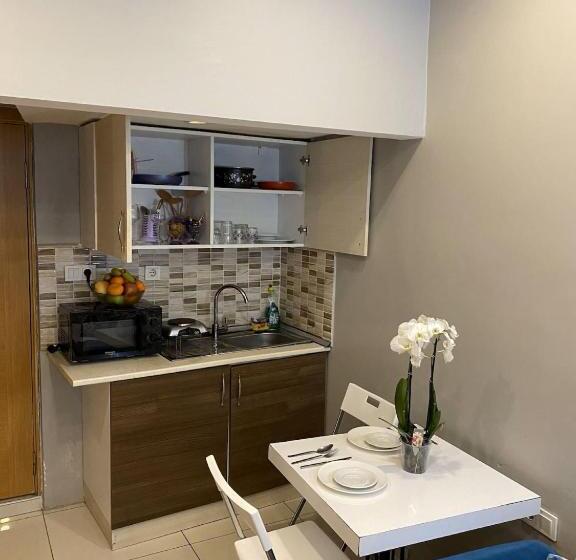 سوییت خانوادگی, Riverland Apart Suites
