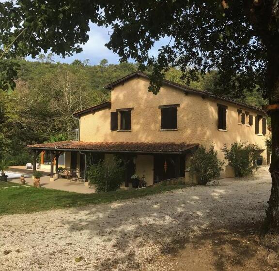اتاق استاندارد, B&b Perles De Montfort