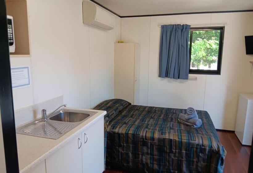 استودیوی استاندارد, Mt Isa Caravan Park