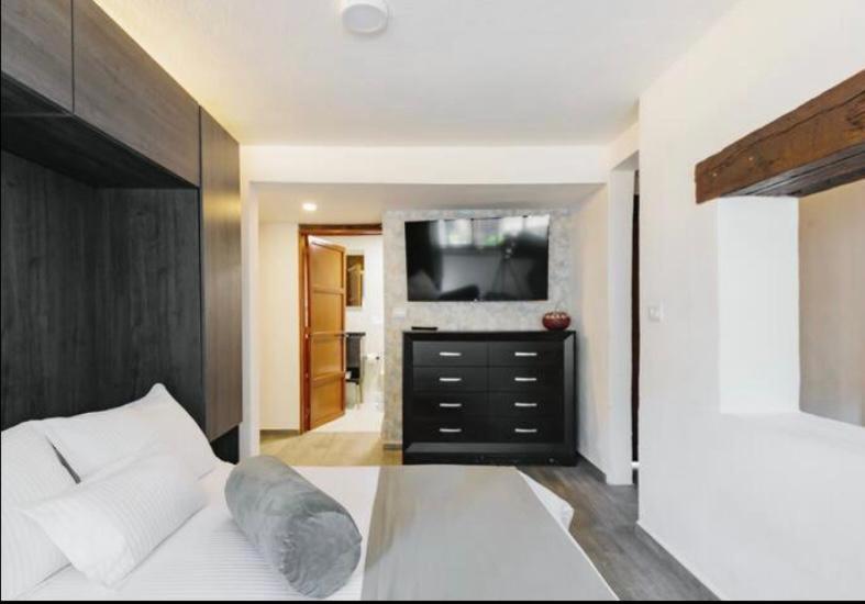 استودیوی سوپریور, Siete Puertas Coyoacán