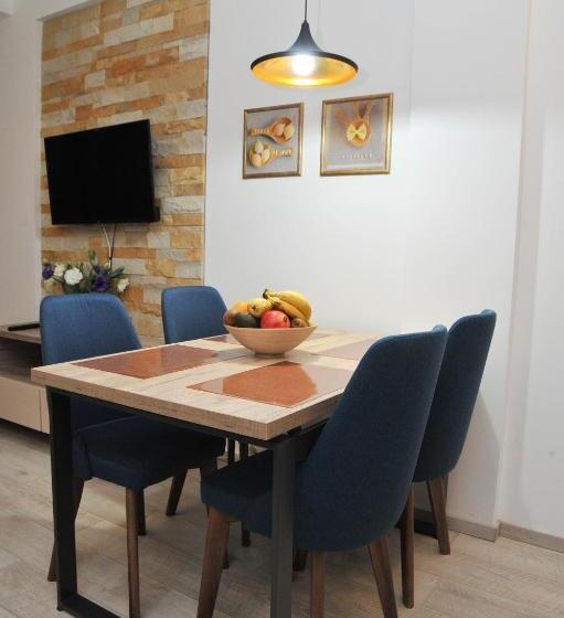 استودیو استاندارد با تخت کینگ, Milmari Resort   Lux Apartment