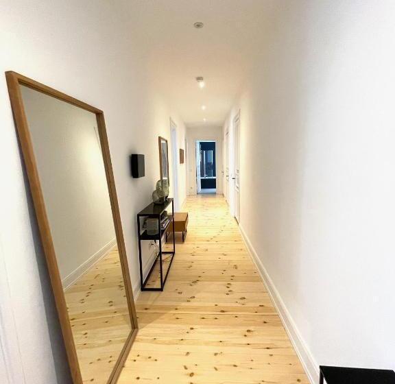 آپارتمان سوپریور 1 خوابه, Park Lane Business Apartment
