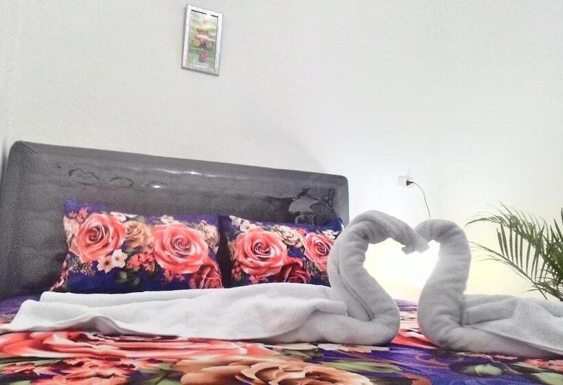 خانه 3 خوابه, Balige J&j Guest House 1