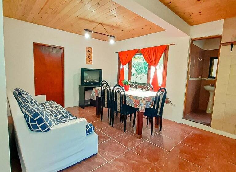 آپارتمان 1 خوابه با بالکن, Deptos Pinamar