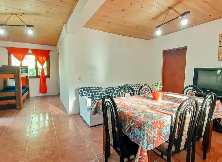 آپارتمان 1 خوابه با بالکن, Deptos Pinamar