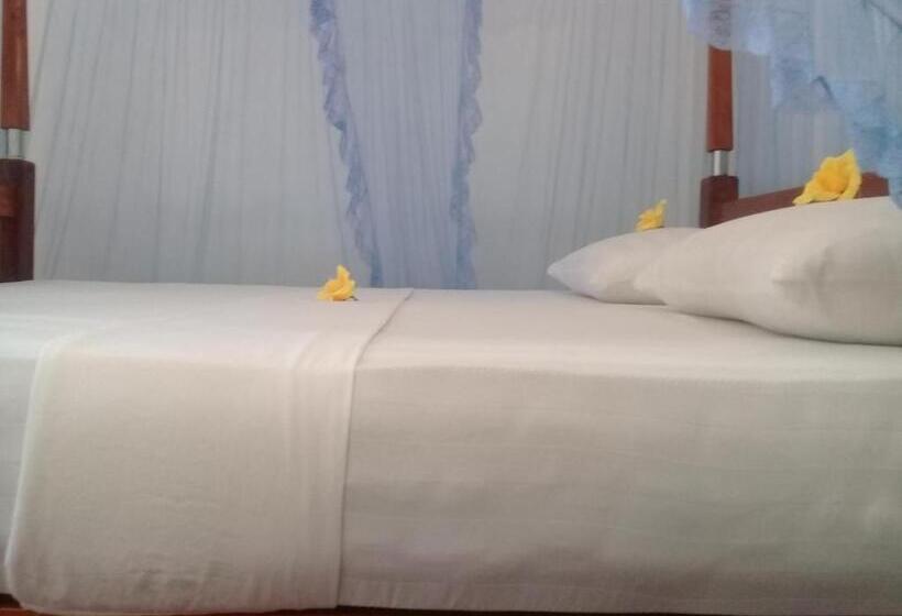 اتاق استاندارد با چشم‌انداز باغ, Mountain Heaven Inn