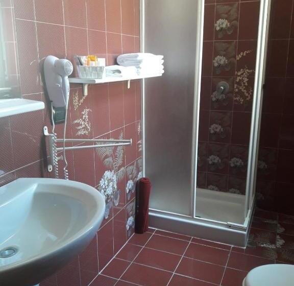 스탠다드 룸, Albergo Ollolai