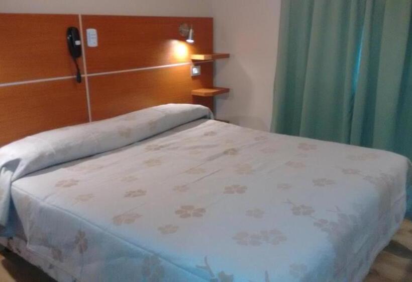 اتاق استاندارد, Escala Uno