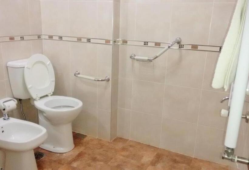 اتاق استاندارد برای معلولان, Escala Uno