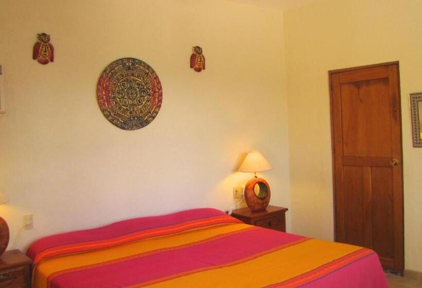 1 Bedroom Penthouse Apartment, La Paloma Oceanfront Retreat