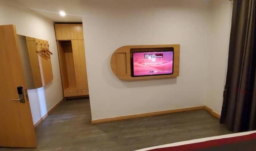 سوییت, Ivy Hotels Lagos