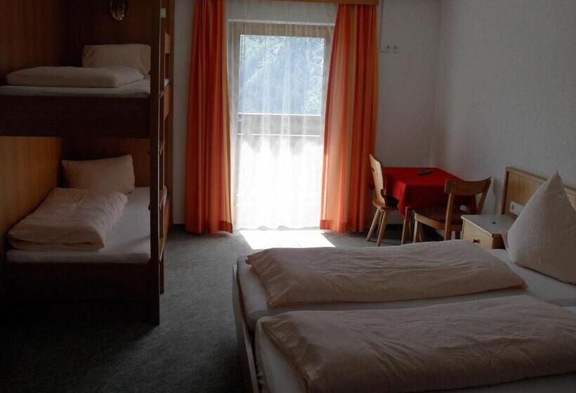 اتاق استاندارد چهار تخته, Alpengasthof Sonneck