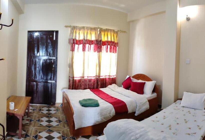 اتاق لوکس, Sarangkot Hotel New Galaxy