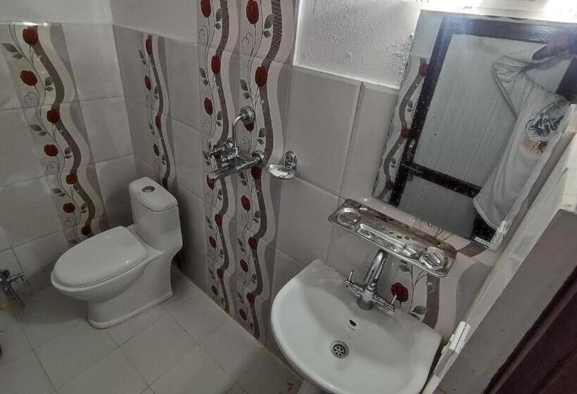 اتاق اکونومی, Sarangkot Hotel New Galaxy