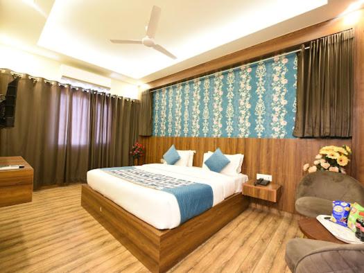 اتاق سوپریور با تخت بزرگ, Airport Hotel De Rosewood