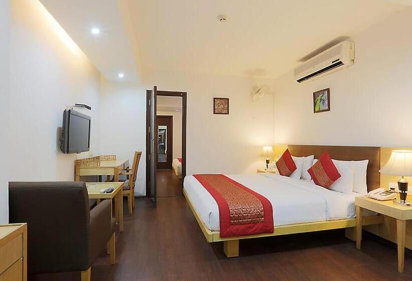اتاق سوپریور با تخت بزرگ, Airport Hotel De Rosewood