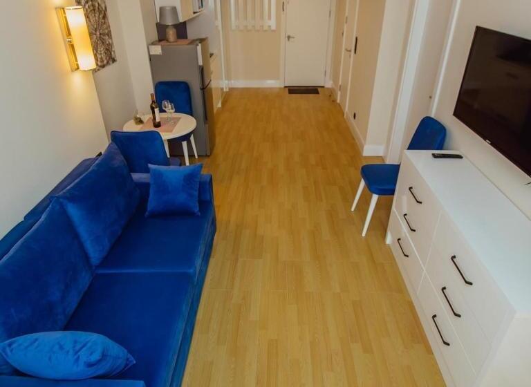 آپارتمان 2 خوابه, Apartment From Batumi