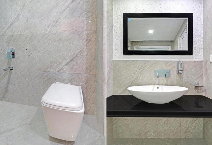 اتاق کلاسیک سه تخته, Collection O Yash Continental