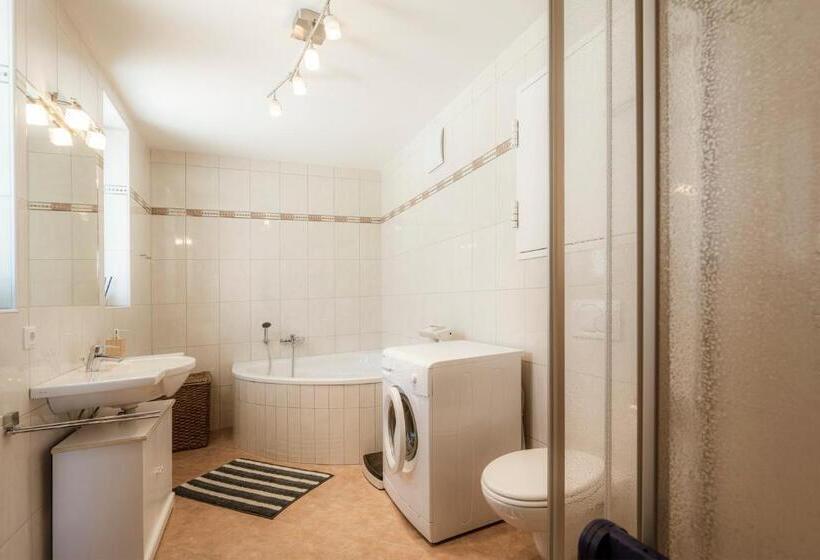 اتاق استاندارد, Panorama Spa Lodges Das.schiller