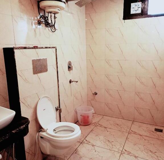 اتاق سوپریور, Tej View Near Igi Airport T3