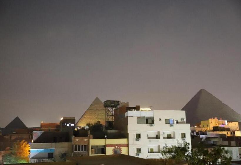 اتاق استاندارد چهار تخته, Khofo Pyramids View