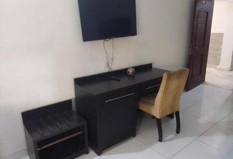 اتاق لوکس, Light House Hotel And Apartments Lekki Phase 1