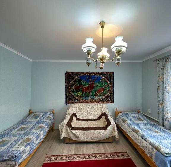 اتاق استاندارد چهار تخته, Lake House