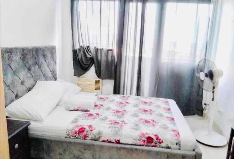 آپارتمان 1 خوابه با بالکن, The Residences At Commonwealth Roxas East