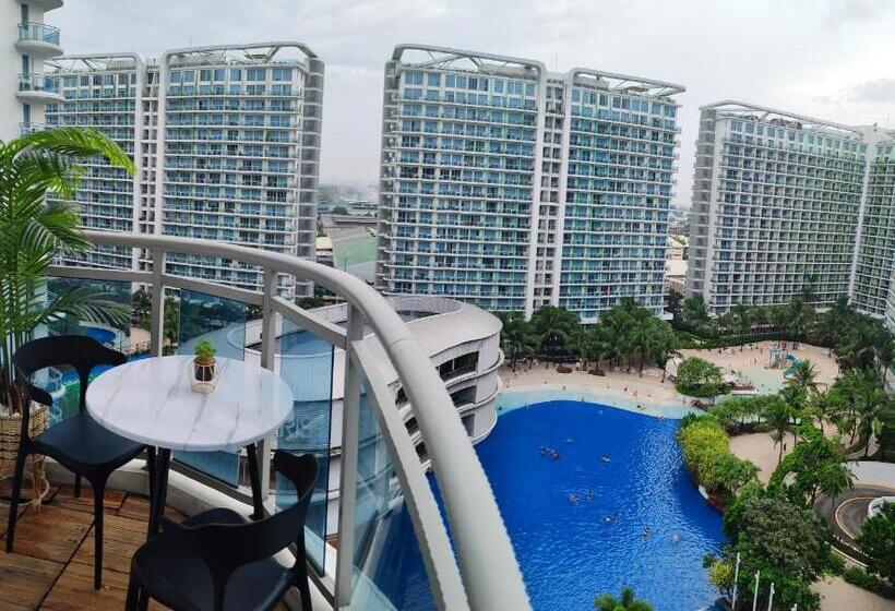 اتاق خانوادگی, Azure Trend Manila By Hans And Ayah