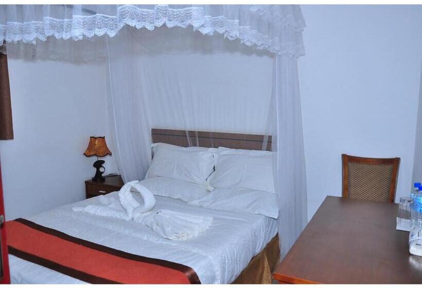 سوییت لوکس, Lamerinn Hotel Juba