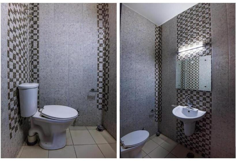اتاق کلاسیک سه تخته, Oyo Flagship Hotel Alpine Inn