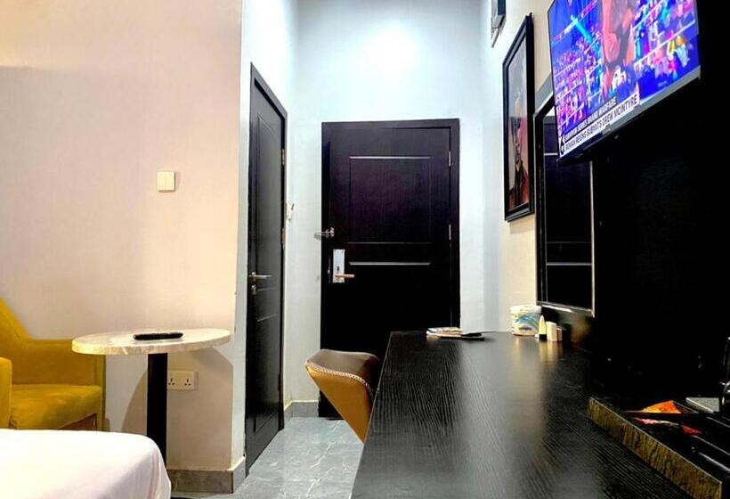 اتاق اکونومی یک تخته, Rove Luxury Hotel And Suites