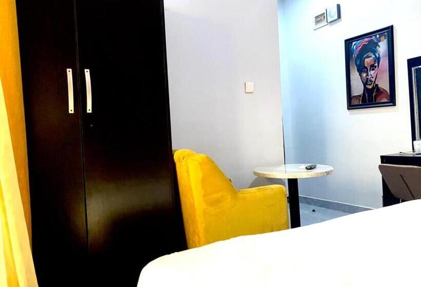 اتاق اکونومی یک تخته, Rove Luxury Hotel And Suites