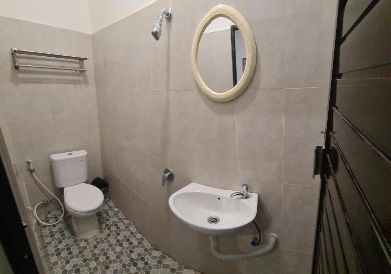 اتاق سوپریور, Dehills Hotel Luwuk