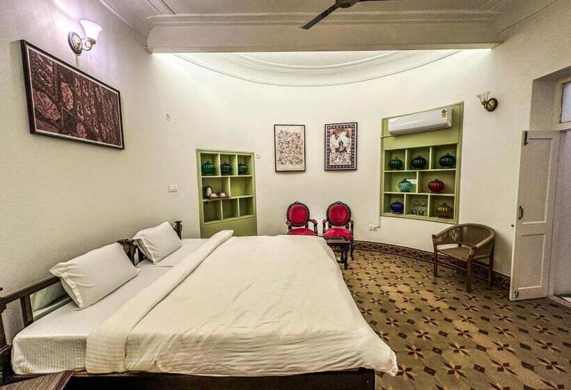 اتاق استاندارد, Dyore House By Bharat Mahal Palace