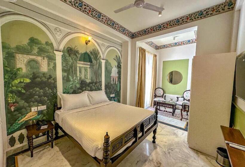 اتاق لوکس, Dyore House By Bharat Mahal Palace