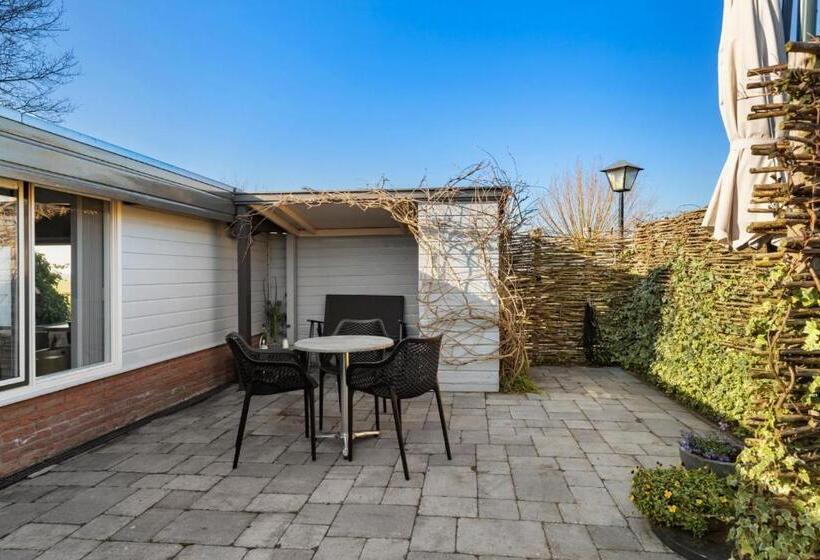 اتاق استاندارد با تراس, Amazing Guesthouse In Broek In Waterland